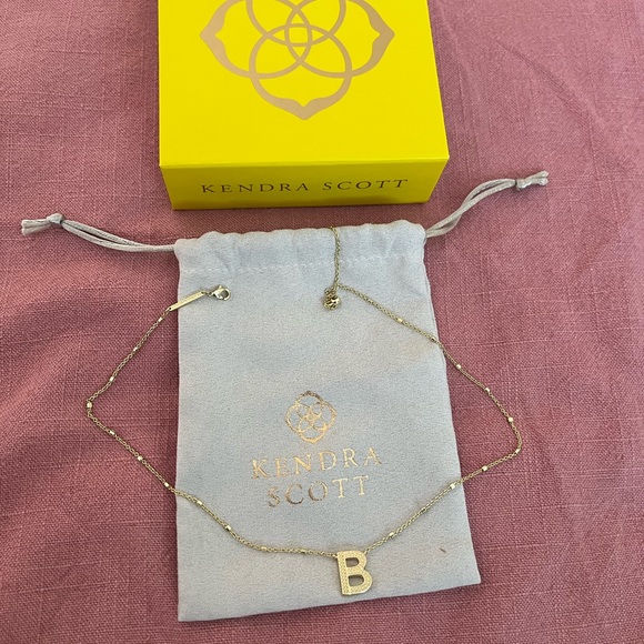 Kendra Scott Jewelry - Kendra Scott B Necklace
